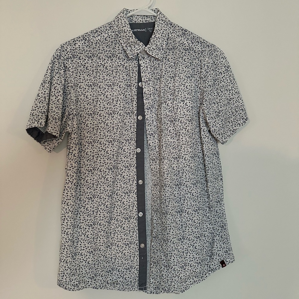 Men’s Button Down Short Sleeve Shirt